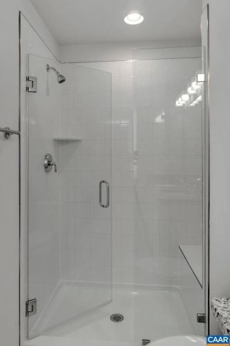 5995 Mccomb St, Crozet VA  22932-3023 exterior