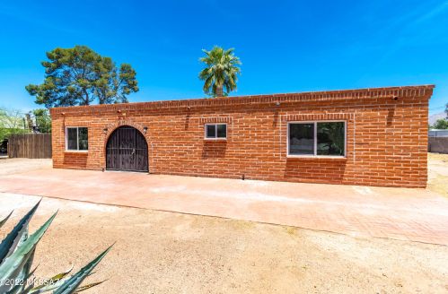 1326 Calle Arizona, Tucson, AZ 85705-2502