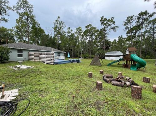 4733 10th Ave, Naples FL  34117-9144 exterior