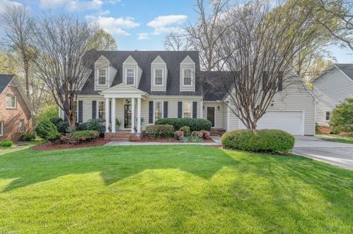 5317 Highstream Ct, Greensboro NC  27407-5825 exterior