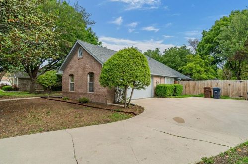 1507 Stratford Ln, Denton, TX 76209-1279