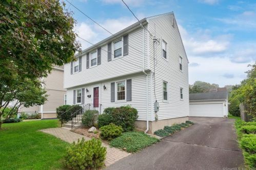 18 Zipp Ave, Bristol, CT 06010-6768