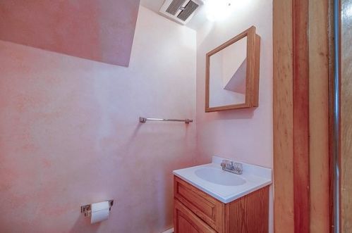 632 Macbeth Dr, Pittsburgh PA  15235-4612 exterior