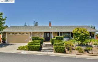 5750 Tamarack Way, Concord, CA 94521-4836