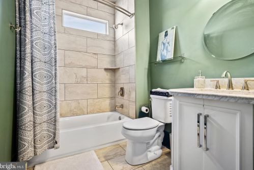 1736 49 St, Camden NJ  08110-1907 exterior