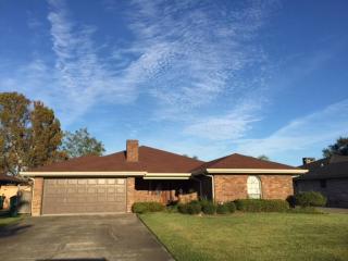 1205 Saint Michael Dr, Harvey, LA 70058-2512