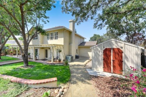 255 American River Canyon Dr, Folsom CA  95630-7142 exterior