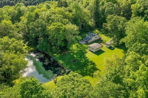 275 Leisie Rd, Renfrew, PA 16053-8619