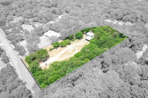 4951 Joe Wilson Rd, Midlothian TX  76065-4518 exterior