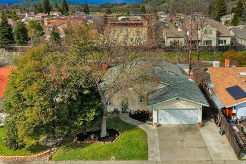 200 Juniper St, Vacaville CA 95688-2736 exterior