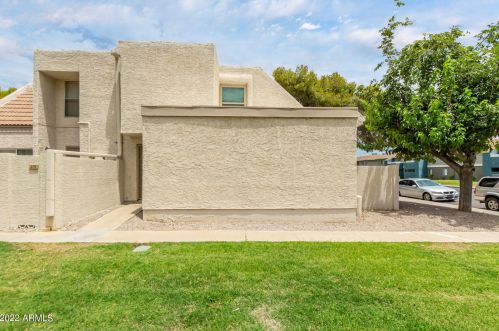1342 Emerald Ave, Mesa, AZ 85202-3379