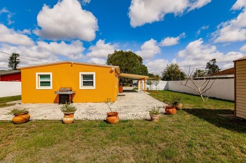 1165 Cherokee Ave, Lehigh Acres FL 33936-6804 exterior