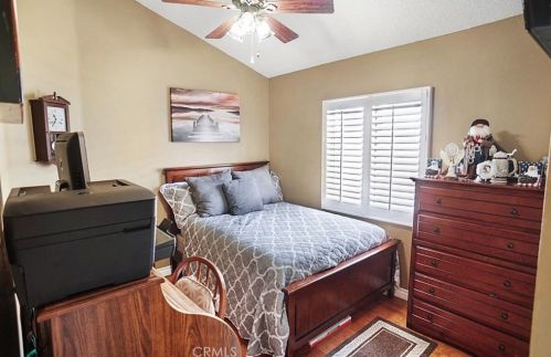 20055 Canyon View Dr, Santa Clarita CA  91351-5724 exterior