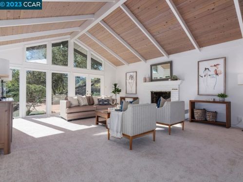 18 Nelson Ln, Orinda, CA 94563-4017