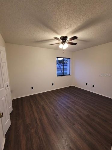 1034 Ireland Dr, Deltona FL  32725-3613 exterior