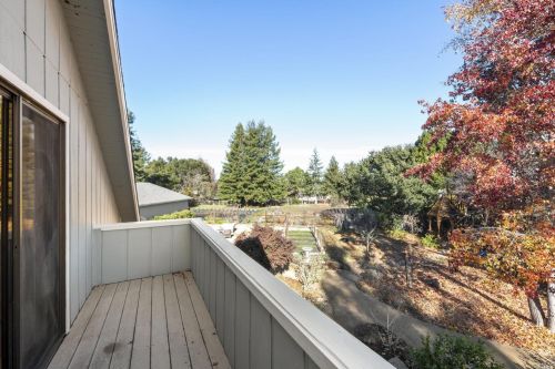 396 Pleasant Hill Rd, Sebastopol CA  95472-4020 exterior