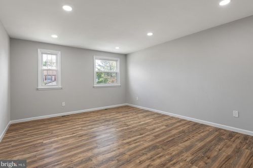 20 Hamilton St, Auburn NJ  08085-1523 exterior