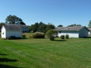 10348 Curtis Rd, Mazomanie, WI 53560-9771