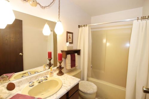 980 Mequon Ave, Fond Du Lac WI  54935-6224 exterior