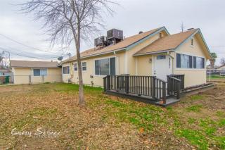 6201 Wright Ave, Bakersfield, CA 93308-2031