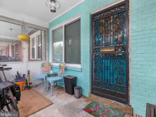 1715 Lang Pl, Washington DC  20002-3026 exterior