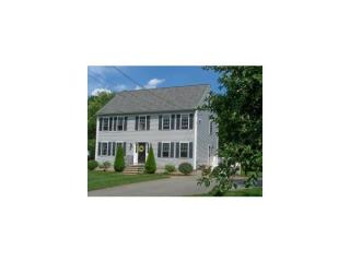 8 Turtle Creek Ter, Seabrook NH  03874-4584 exterior