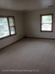 1380 O Ave, Cedar Rapids IA  52402-3981 exterior