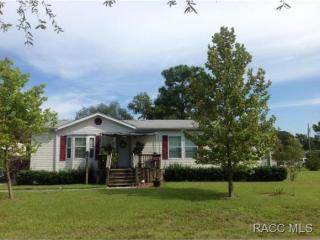 5870 Candy Cane Dr, Homosassa, FL 34446-2182