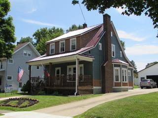 19 Dearborn St, Jamestown, NY 14701-7821