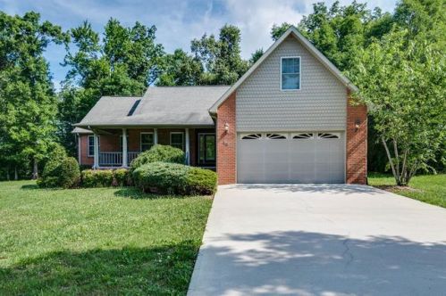 53 Raquet Club Dr, Crossville, TN 38571-3241
