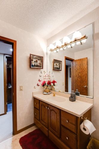 20 Valley Ln, Hastings MN  55033-3332 exterior