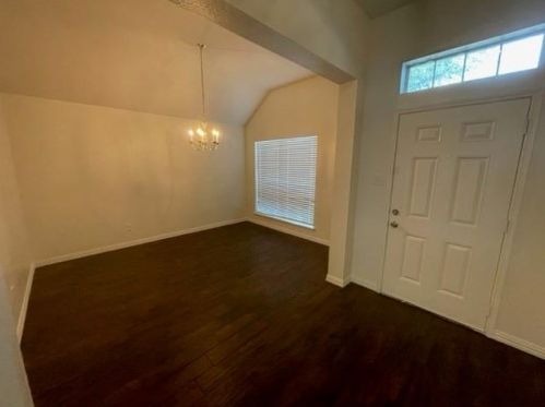 1208 Brownford Dr, Burleson TX  76028-6825 exterior