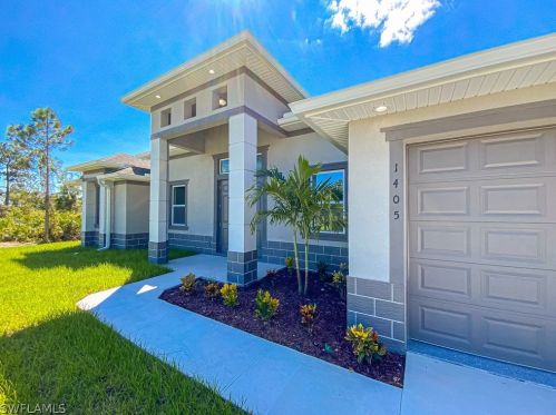 317 Ranier Ave, Lehigh Acres, FL 33974-2424