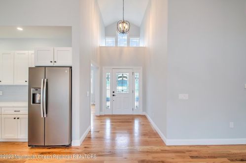 414 Seaward Pl, Lacey NJ  08731-2836 exterior