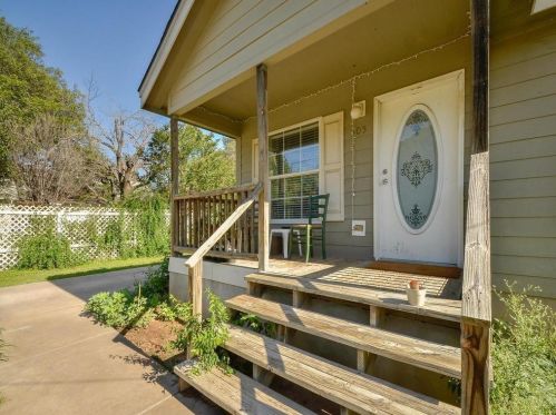 305 Spring St, Georgetown TX  78626-4323 exterior