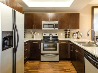 4220 Herschel Ave, Dallas TX  75219-2359 exterior