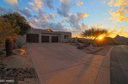 11053 Desert Troon Ln, Scottsdale, AZ 85255-8253