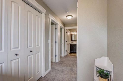 2953 95th St, Milwaukee WI  53227-3613 exterior