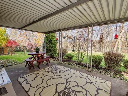 697 Fruithurst Dr, Pittsburgh PA  15228-2500 exterior