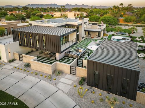 10019 57th St, Scottsdale AZ  85253-1137 exterior