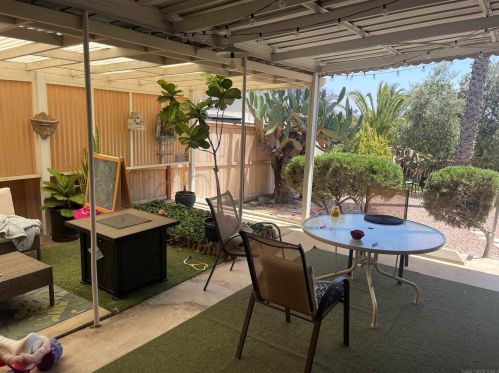 2053 Burroughs St, San Diego, CA 92111-6618
