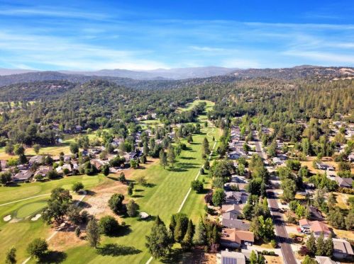 18114 Lake Forest Dr, Lake Wildwood CA  95946-9456 exterior