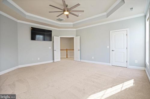 16143 Jordan Crest Ct, Haymarket VA  20169-4943 exterior