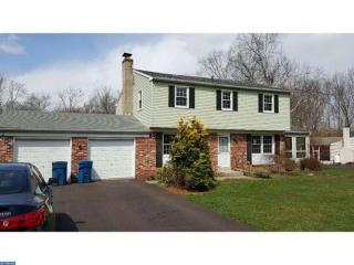 1841 Rampart Ln, Lansdale, PA 19446-5028