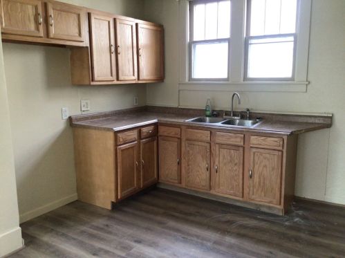 1626 Ashton Ave, Hermitage PA  16150-1026 exterior