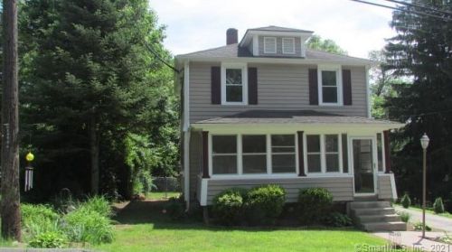 9 Sunset Ave, Norwich, CT 06360-7315