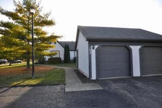 7039 Dublin Village Dr, Dublin OH  43017-2869 exterior