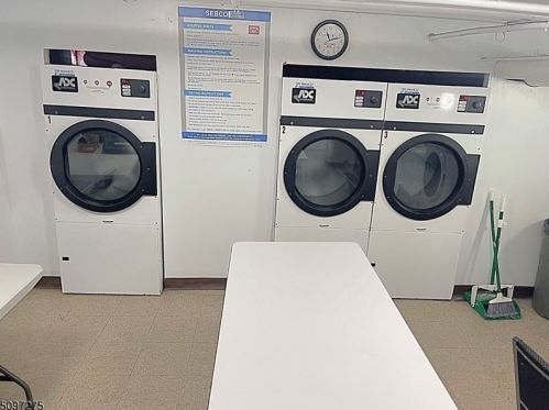 349 Bloomfield Ave, Verona NJ  07044-2461 exterior