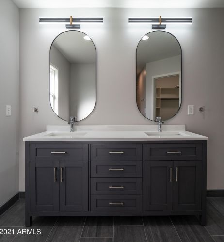 6803 15 St, Phoenix AZ 85040-2321 exterior