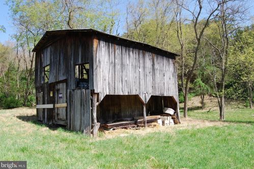 1806 Jenkins Holw Rd, Mathias WV  26812-8356 exterior